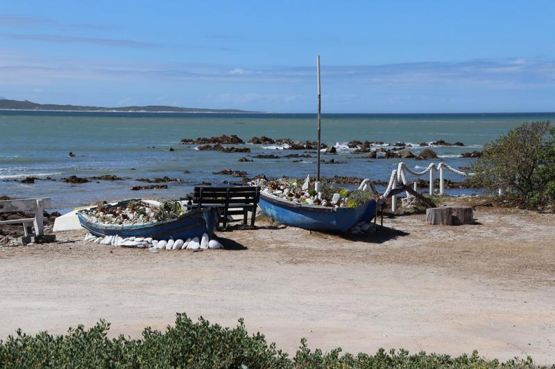 4 Bedroom Property for Sale in Pearly Beach Western Cape